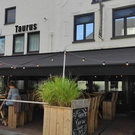 Hotel Taurus Cuijk Bagian luar foto